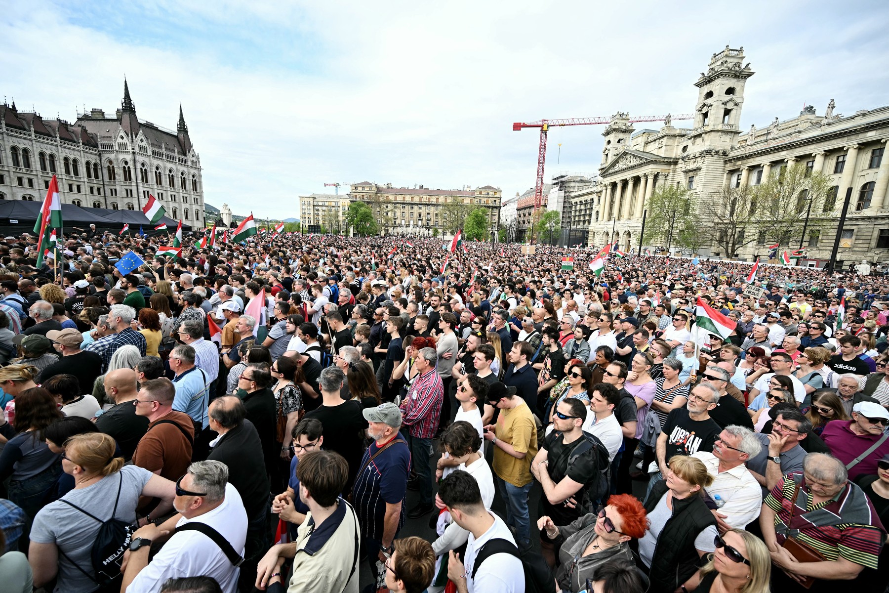 Protest uriaș la Budapesta. Oamenii cer demisia premierului Viktor Orban