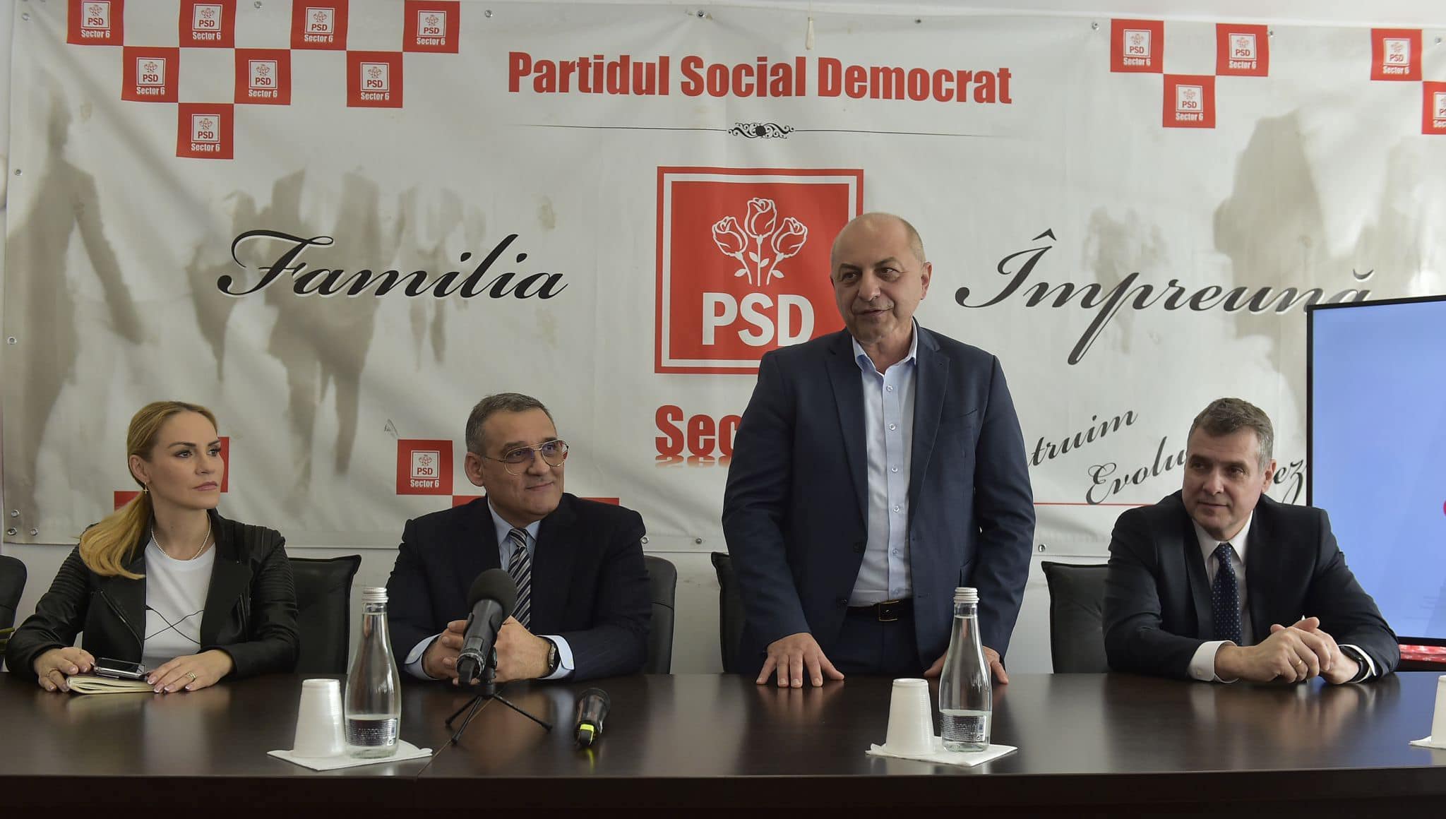 Cîrstoiu îl acuză pe Nicuşor Dan că trăieşte din proiectele „lăsate la cheie” de Gabriela Firea: „Zero noi proiecte pentru Bucureşti”