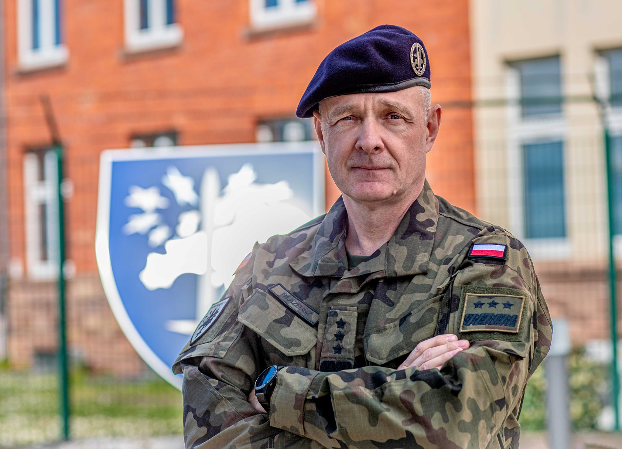 Eurocorps are un nou comandant. Cine este generalul polonez Piotr Blazeusz