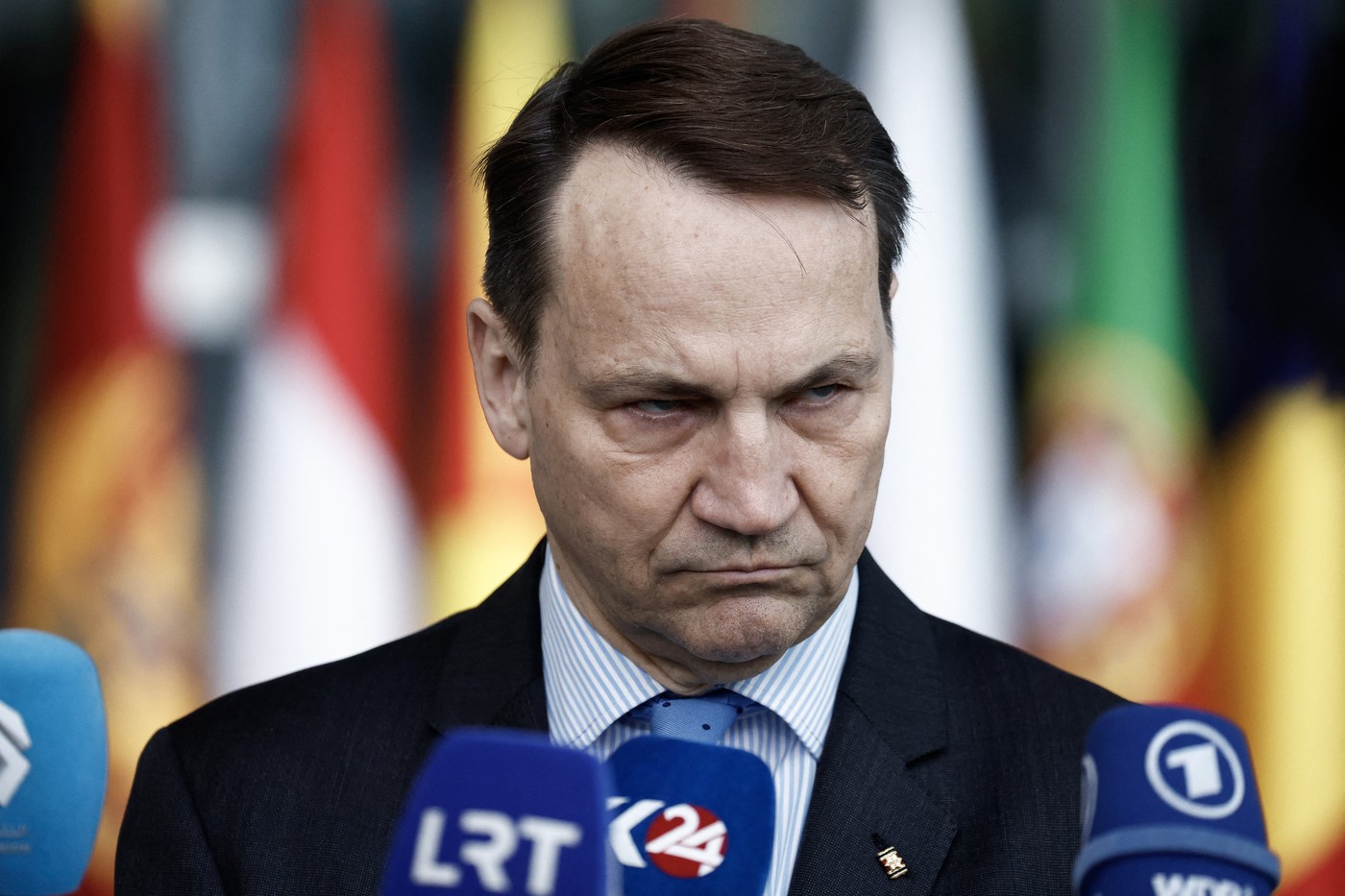 „Lăsați-l să încerce”. Șeful diplomației poloneze îi răspunde lui Lukașenko, după ce a anunțat că Belarusul se pregătește de război