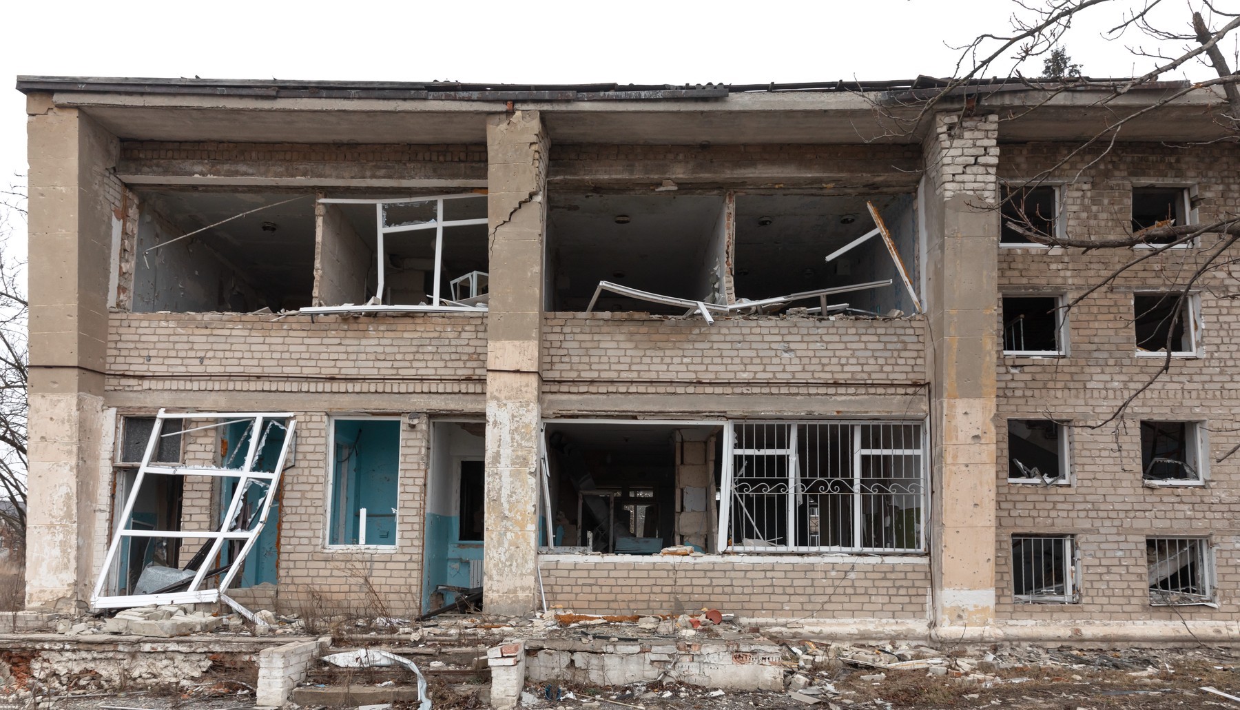 Rușii au bombardat oraşul Siversk, în estul Ucrainei: 4 morți