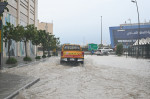 Heavy raining hits UAE