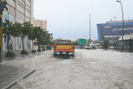 Heavy raining hits UAE