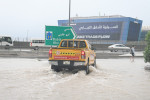 Heavy raining hits UAE