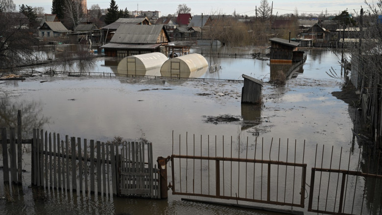Inundațiile din Kugan, Rusia, au depășit un nivel periculos
