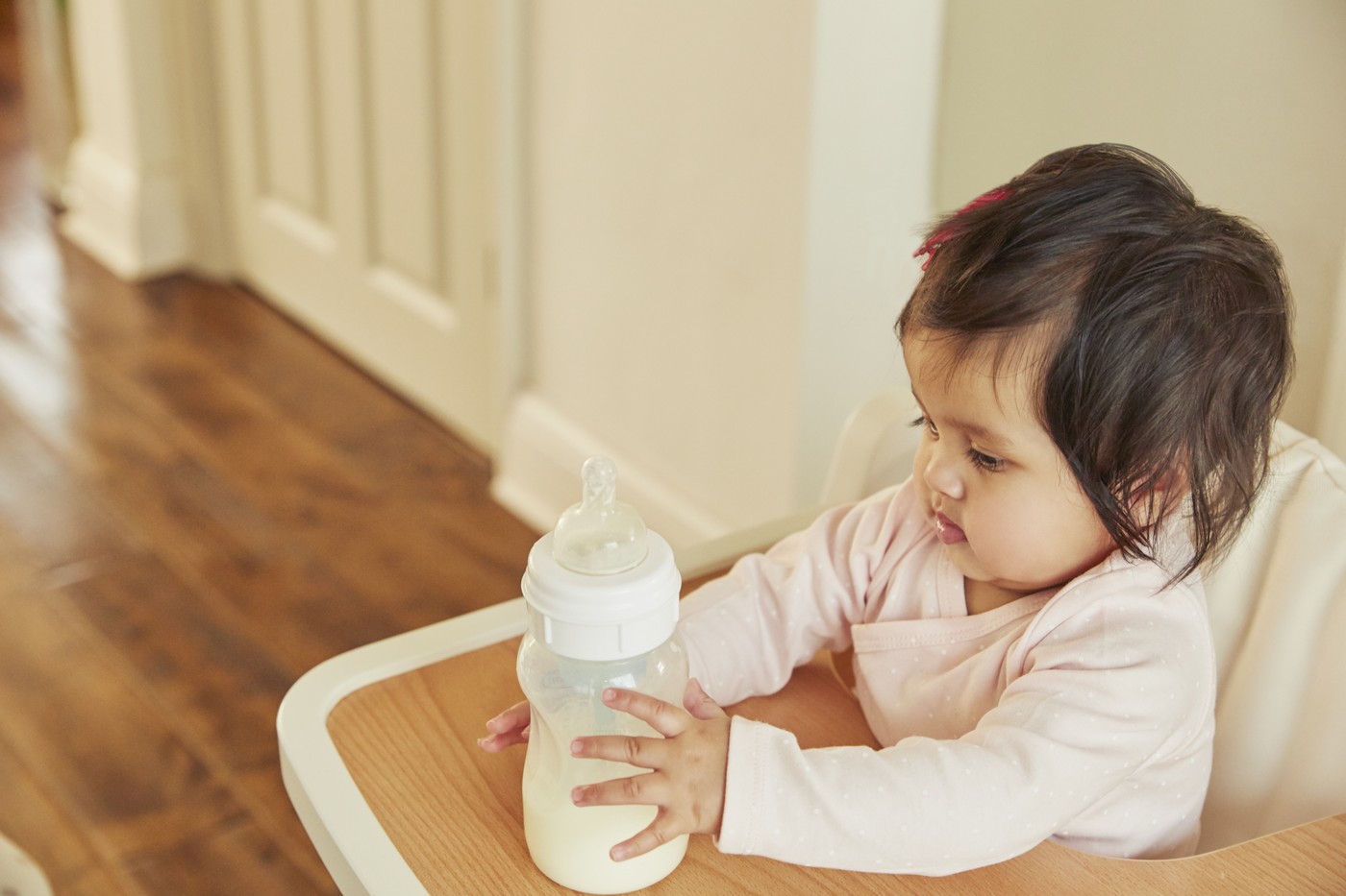 Compania Nestle este acuzata ca adauga zahar in produsele cu lapte pentru bebelusi vandute in tarile sarace
