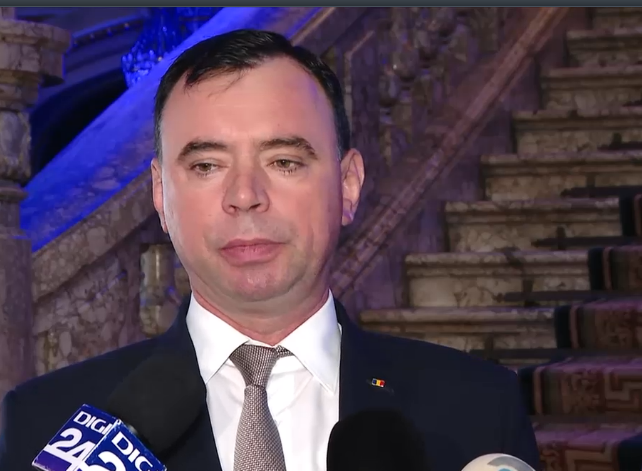 De ce nu era în cătușe criminalul care a evadat sub ochii polițistului. Explicațiile lui Bogdan Despescu