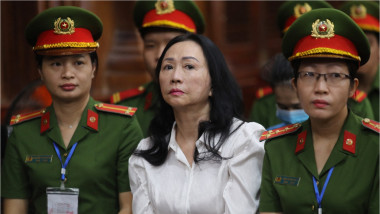 Truong My Lan într-o sală de judecată în Vietnam