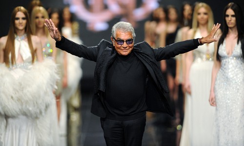 A murit Roberto Cavalli. Creatorul de modă italian avea 83 de ani