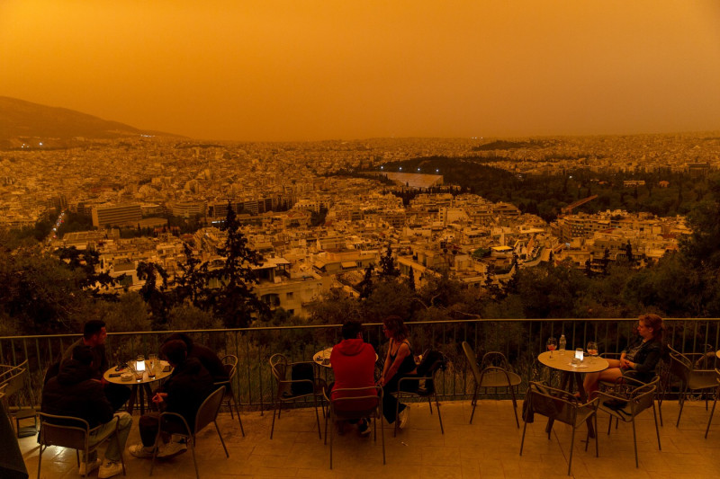 GREECE ATHENS DUST