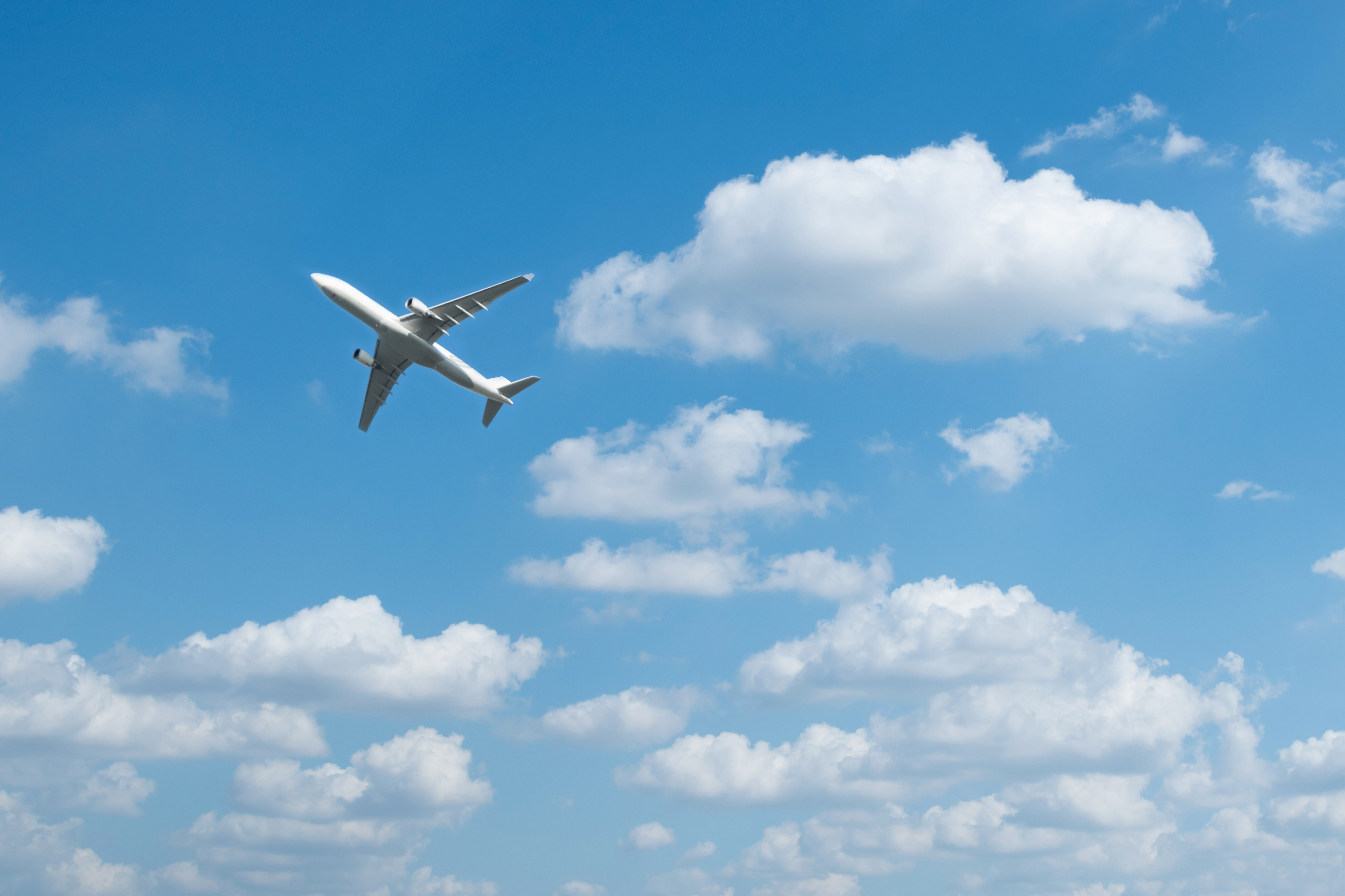 Avertizare de călătorie pentru românii care merg în Franța: Va avea loc o grevă în transportul aerian