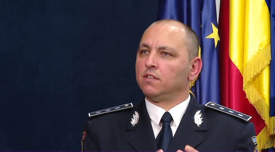Val de fraude pe internet. Avertismentul Poliției Române: Au apărut „pachete infracţionale” online. Datele noastre sunt marfă pe net
