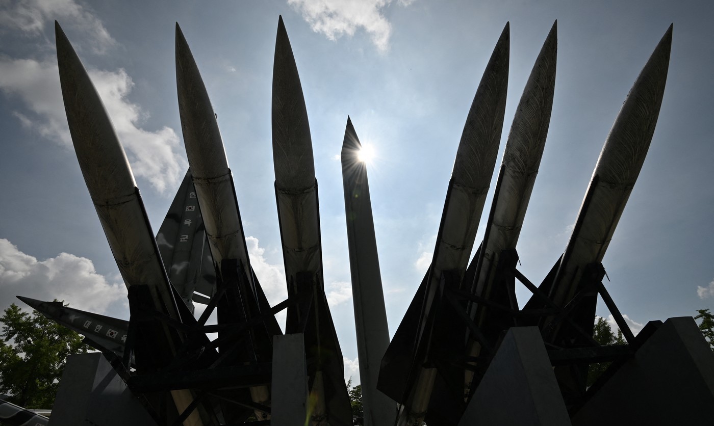 Liderul nord-coreean Kim Jong-un a lansat noi rachete balistice, după luni de pauză. Ce a declarat despre o posibilă întâlnire cu Trump