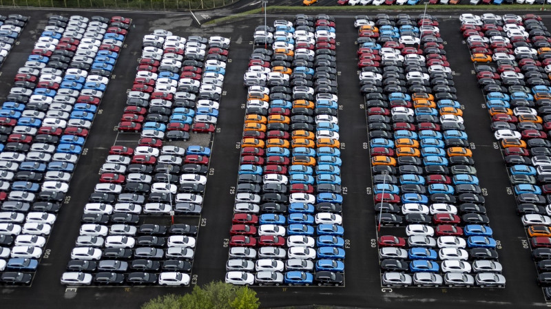 Photos show thousands of electric vehicles at port amid fears over Chinese spying