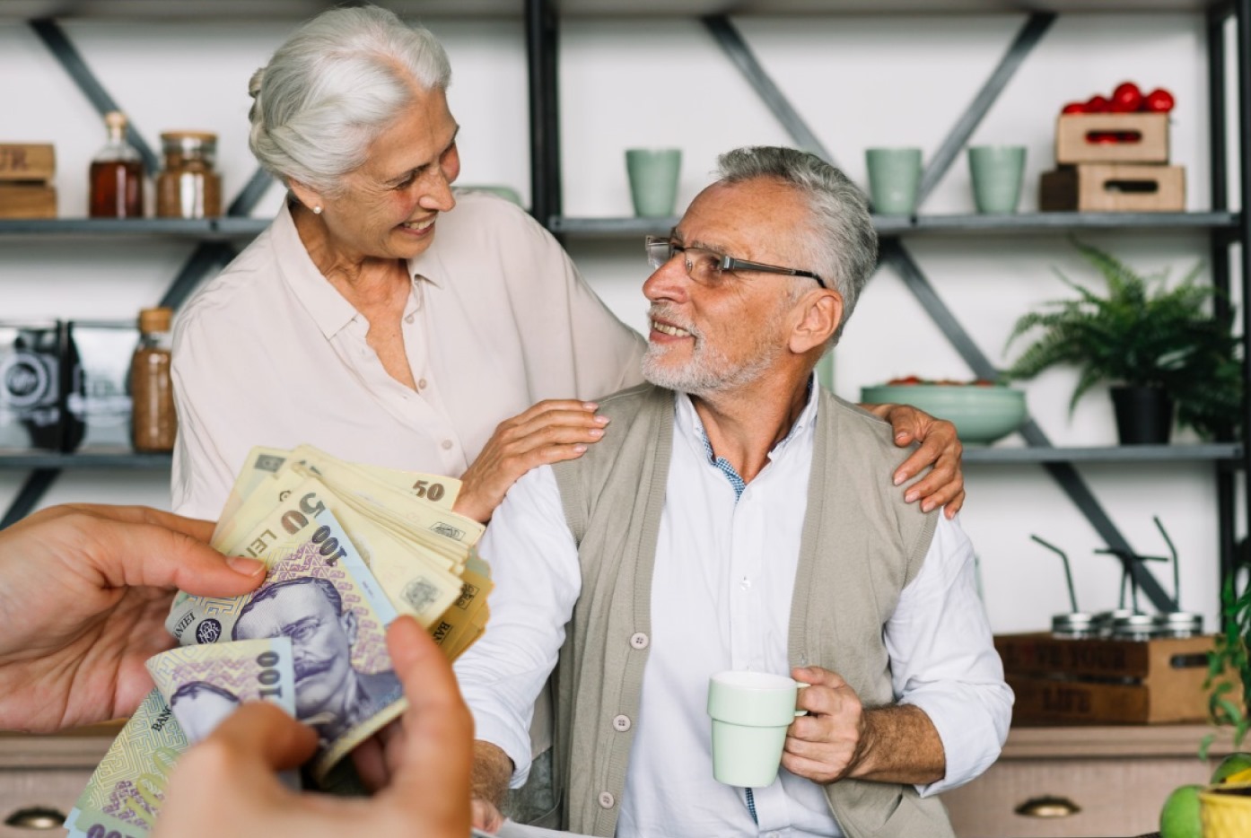 Avocatul Poporului cere reguli clare pentru acordarea pensiilor românilor care au muncit în alte țări