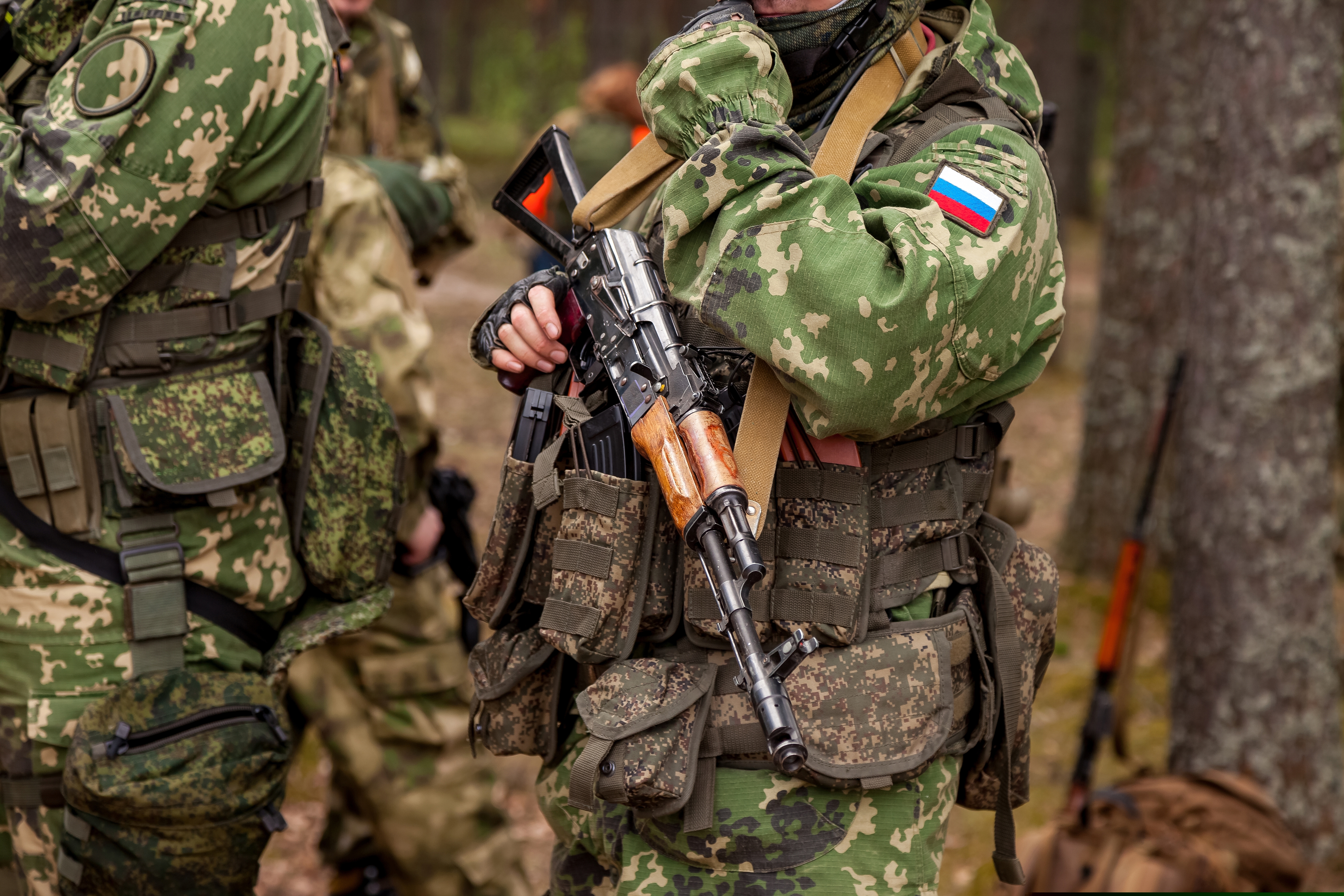 Rusia susține că a cucerit încă un sat lângă Avdiivka. Armata ucraineană se teme de o ofensivă puternică în săptămânile următoare