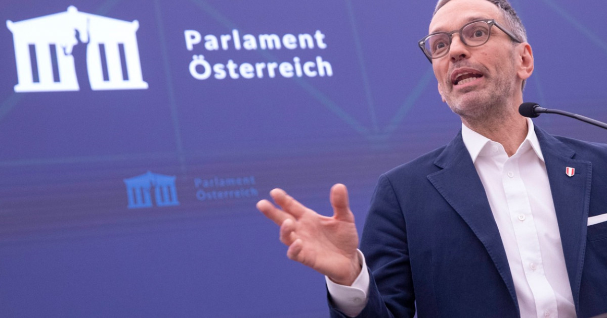 Herbert Kickl, liderul extremei drepte din Austria, este anchetat pentru corupţie|EpicNews