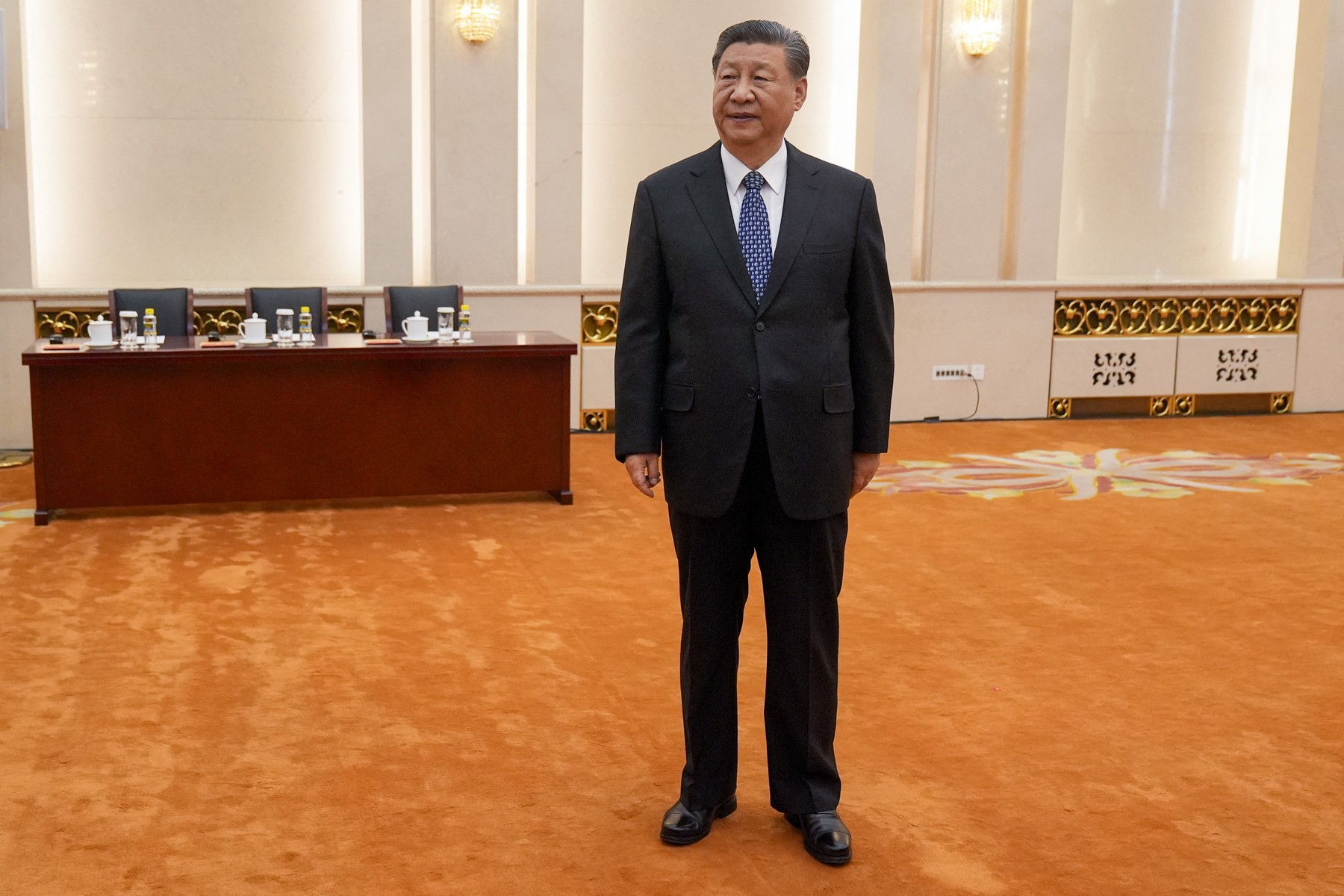Înainte să-și viziteze aliații din Serbia și Ungaria, dictatorul chinez se va întâlni cu Macron și Von der Leyen la Paris