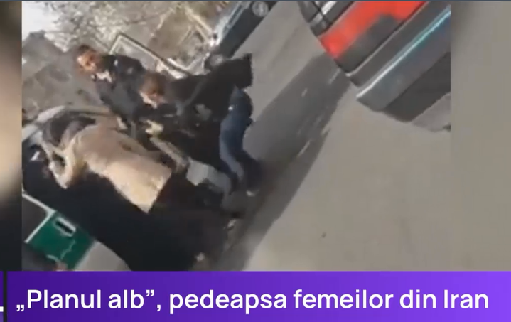 Imagini revoltătoare din Iran, unde polițiștii aplică "planul alb". Femeile sunt luate pe sus și aruncate în dube (VIDEO)