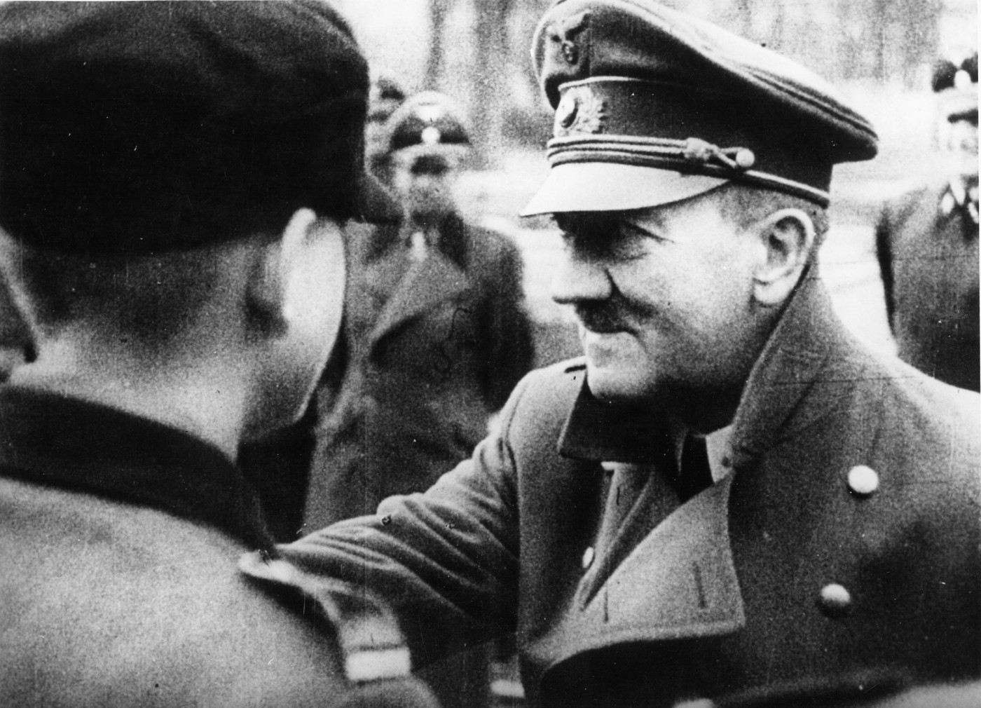 Ultimele zile ale lui Hitler. Pe 30 aprilie 1945, dictatorul care visa „Reich-ul de 1000 de ani” se sinucidea în buncărul său
