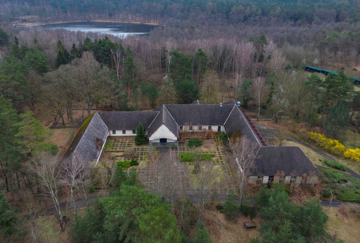 Berlinul vrea să scape de vila lui Joseph Goebbels, ministrul de propagandă al lui Hitler: "Luați-o, e cadou!"