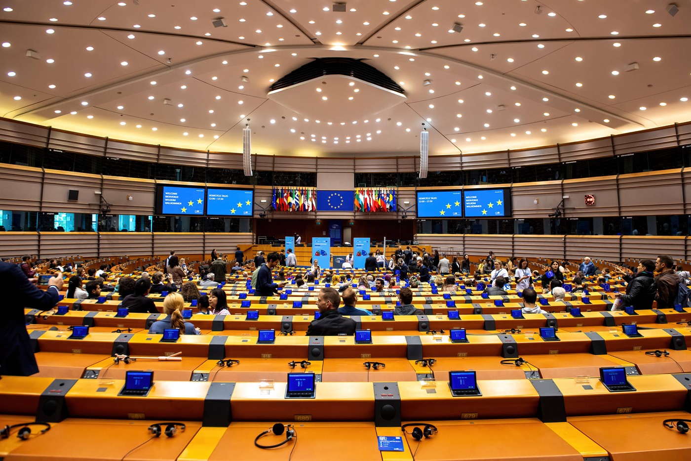 Scrutinul pentru Parlamentul European începe peste o lună. Ghid pentru alegerile europene 2024