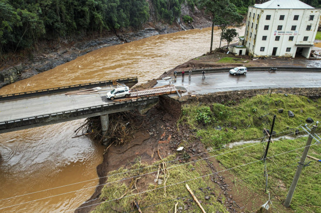 inundatii-record-brazilia-profimedia14