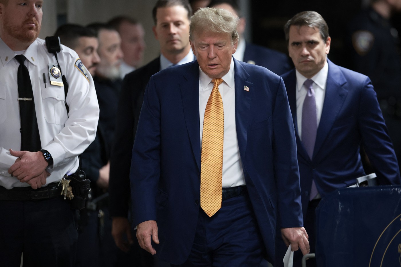Stormy Daniels depune mărturie în procesul cu Trump: „M-a provocat să-l pleznesc la fund”
