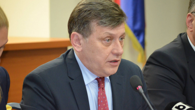 Antonescu, despre candidații la Cotroceni: Mă interesează mai puțin numele, aștept idei bine conturate, aștept o confruntare de idei