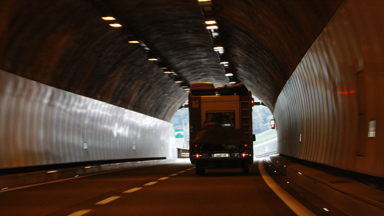 tunel a8