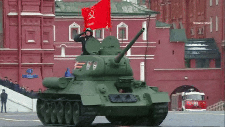 Al doilea an consecutiv în care Rusia scoate la parada de 9 mai un singur tanc: un T-34 fabricat acum 80 de ani în Ucraina