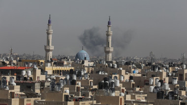 Smoke billows from Israeli strikes in Rafah in the southern Gaza Strip on May 9, 2024