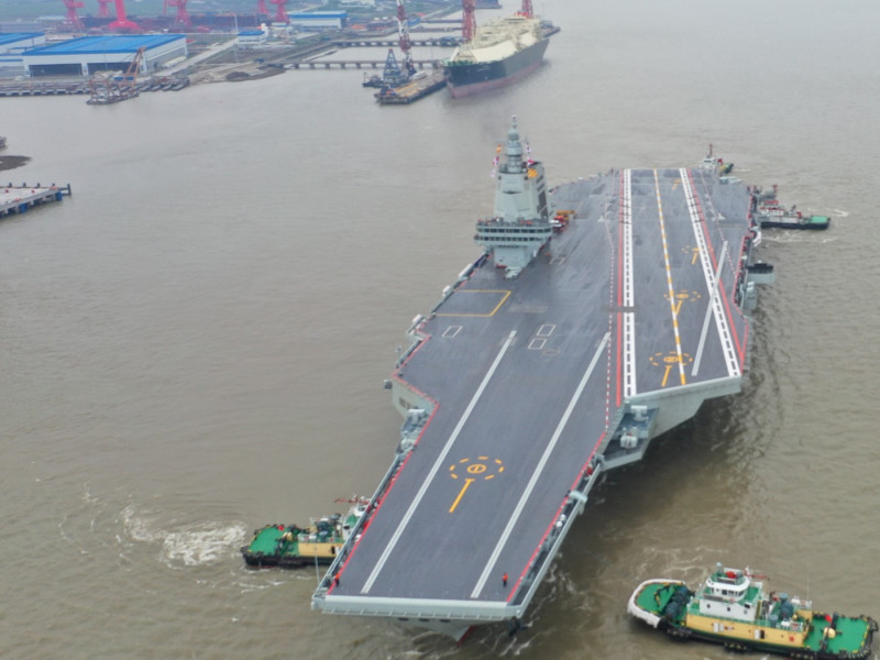 CHINA SHANGHAI AIRCRAFT CARRIER FUJIAN MAIDEN SEA TRIALS DEPARTURE (CN)