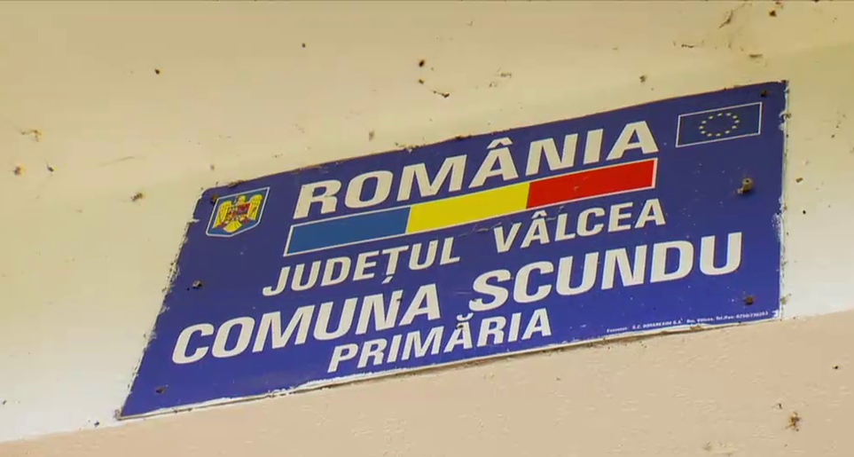 Primăria, afacere de familie în Vâlcea. În timp ce într-un sat soții s-au înțeles, în altul un tată și fiul lui se ceartă pe funcție