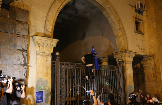 Georgians continue to protest government's 'Transparency of Foreign Influence' draft law