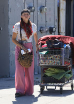 EXCLUSIVE: Loni Willison is Pictured on the Streets of Los Angeles.