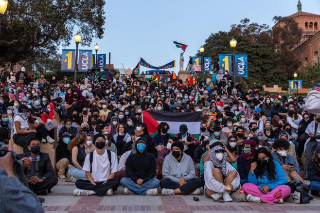 Students set up Gaza solidarity encampment in California