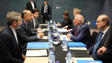 Iranian FM Meets Josep Borrell In Jordan