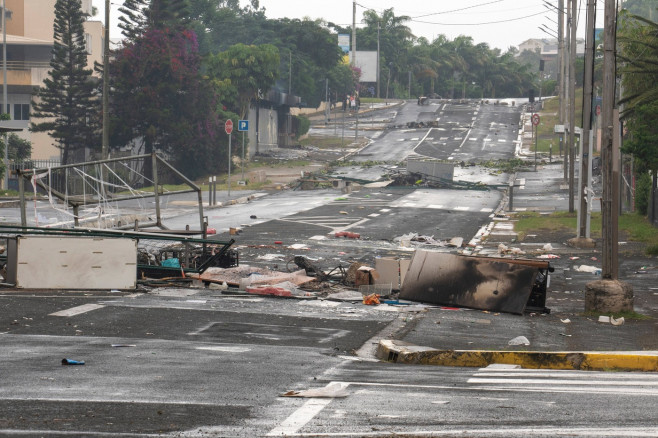 Noumea: Riots