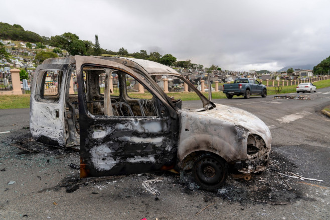 Noumea: Riots