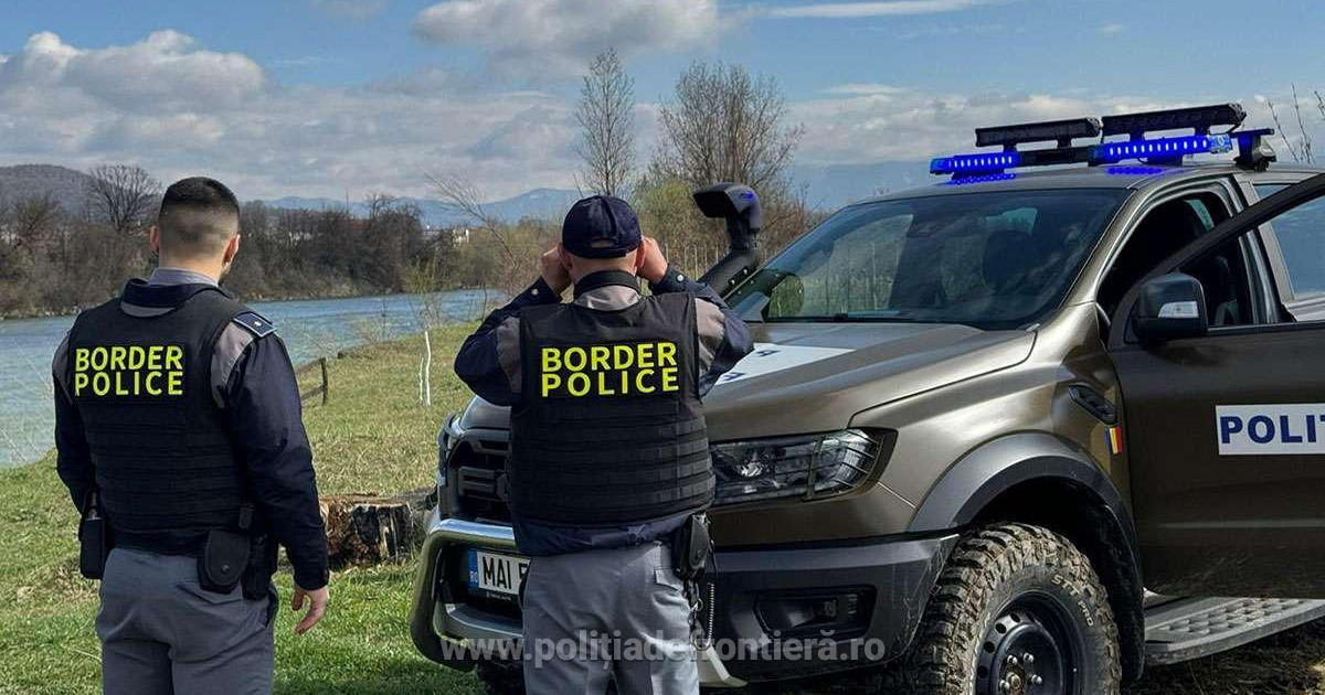 Polițistă de frontieră din Bihor, cercetată pentru că a folosit arma ca să prindă 8 migranți. Sindicatul Europol îi ia apărarea|EpicNews