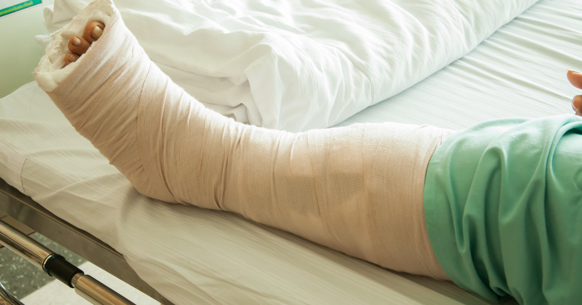 Caz revoltător la Spitalul din Slobozia. Un pacient cu piciorul rupt a așteptat 10 zile să fie operat|EpicNews