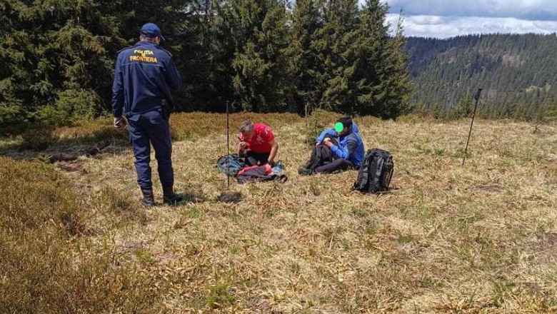 Un ucrainean aflat pe munte de 3 zile a fost salvat cu un elicopter SMURD.