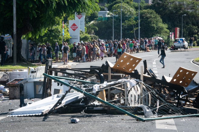 noua-caledonie-violente-proteste-profimedia6