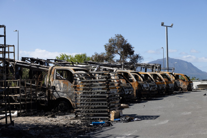 Deadly Riots Sweep New Caledonia Capital - Noumea