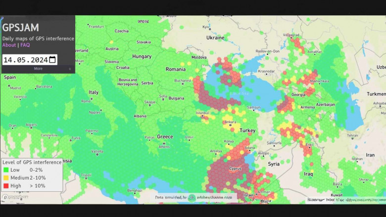 GPSJam.org raportează unde semnalele GPS sunt slabe sau afectate de interferențe. Captura de mai sus este din data de 14 mai 2024.