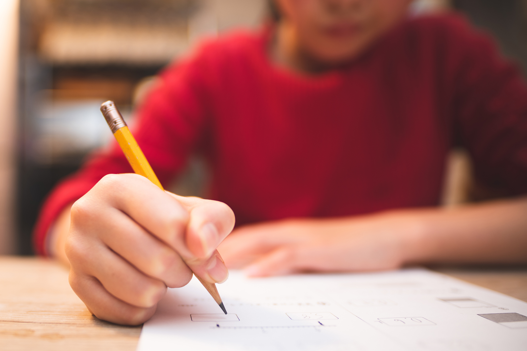 Luni încep evaluările naționale pentru clasele a II-a, a IV-a şi a VI-a. Peste 500.000 de elevi vor susţine examenele