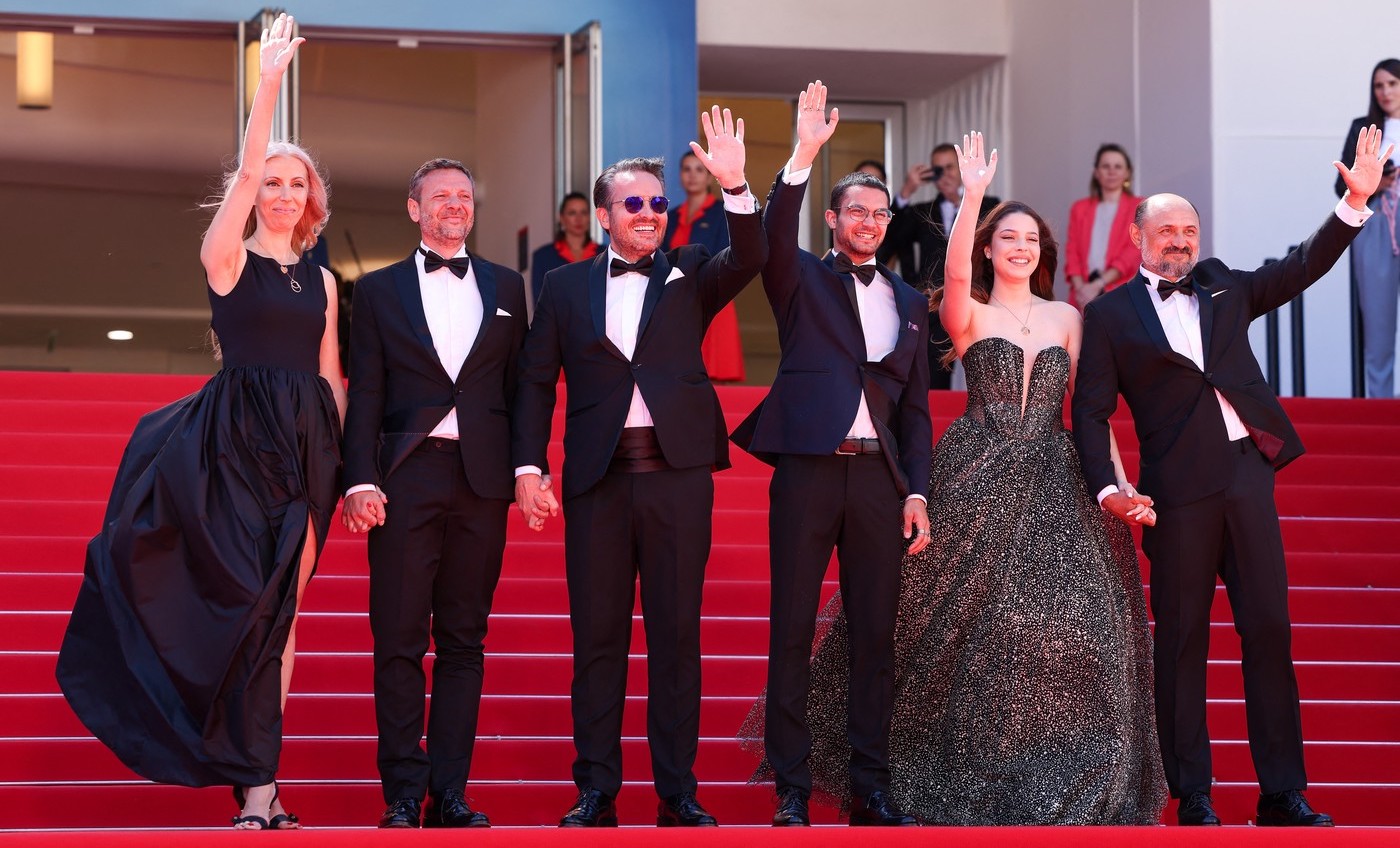 Filmul românesc „Trei kilometri până la capătul lumii” a primit Premiul Queer Palm la festivalul de la Cannes