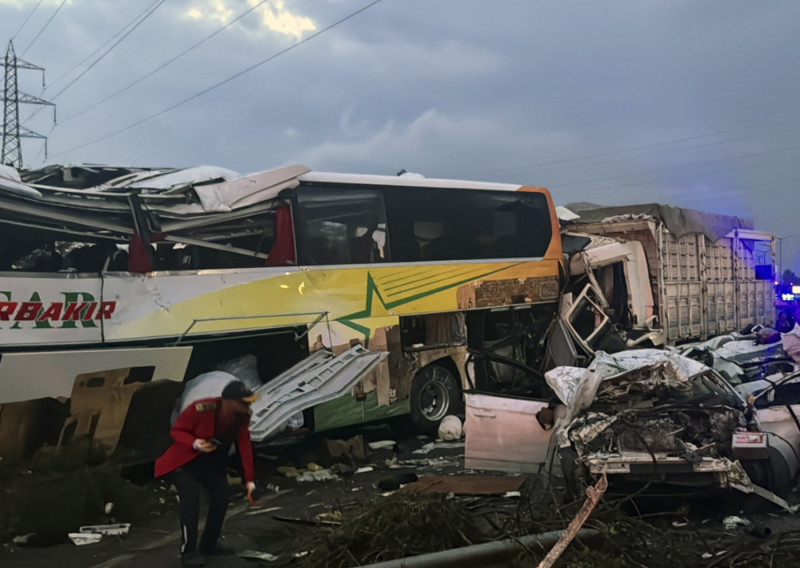 T?RKIYE-MERSIN-HIGHWAY ACCIDENT