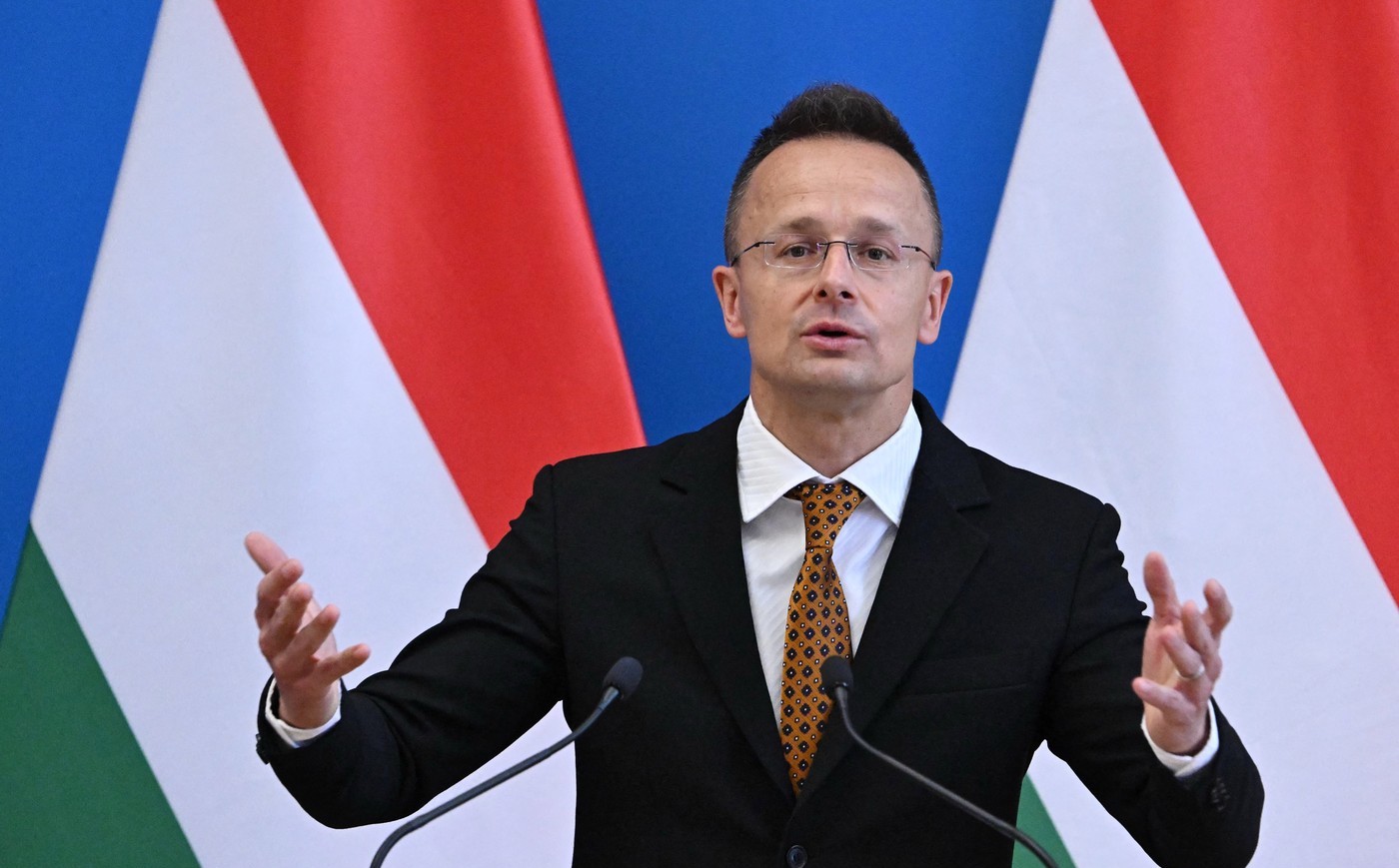 Ungaria continuă să sfideze Europa și refuză ajutoarele militare pentru Ucraina. Peter Szijjarto: „Nu este războiul nostru”